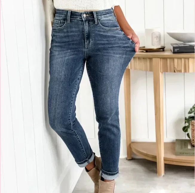 Europe and The United States Tight Stretch Small Feet Jeans, Women's New Autumn Temperament Slim Pencil Pants, Commuter Wind